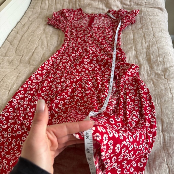 Reformation Lacey Red Midi Floral Dress Size 6 - Picture 15 of 16